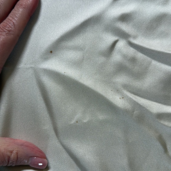 ✨REDUCED✨Burberry Vintage Silk Scarf - Picture 6 of 6